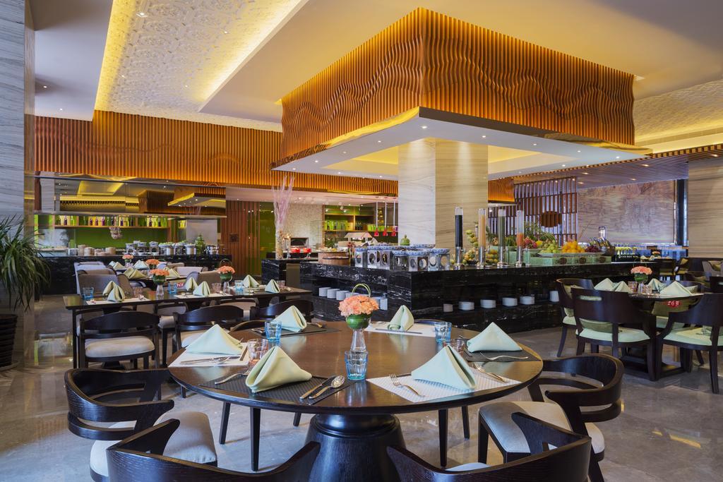 Wanda Realm Chifeng Hotel Екстериор снимка