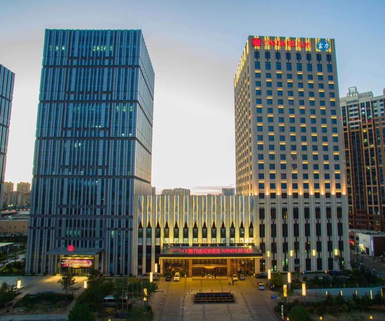 Wanda Realm Chifeng Hotel Екстериор снимка